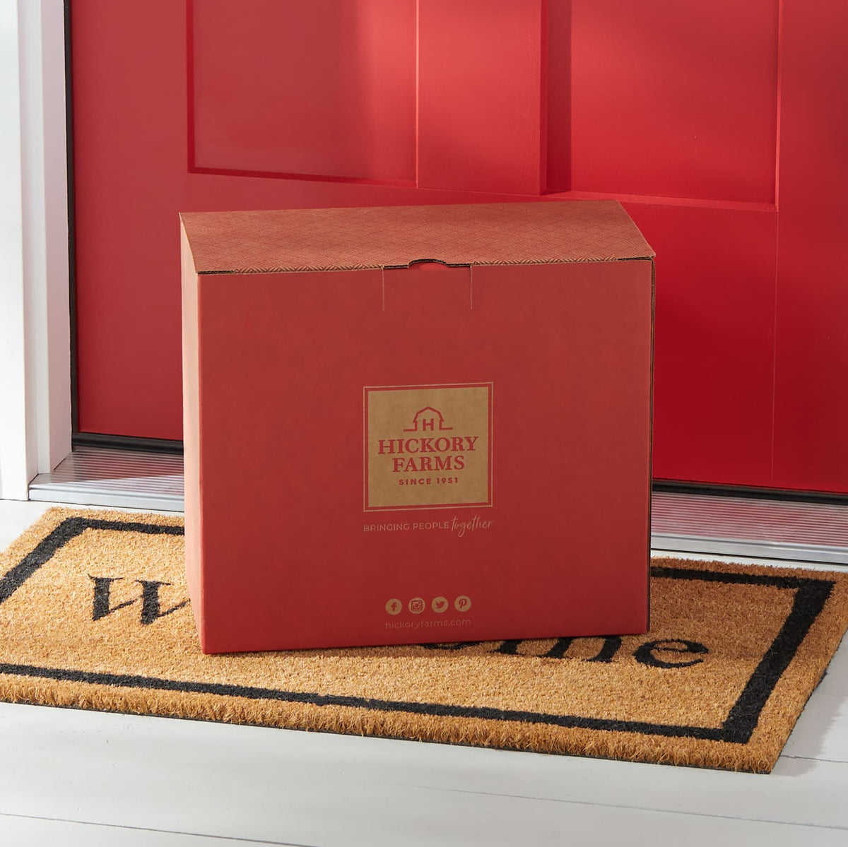 Ultimate Holiday Charcuterie Gift Basket | Hickory Farms