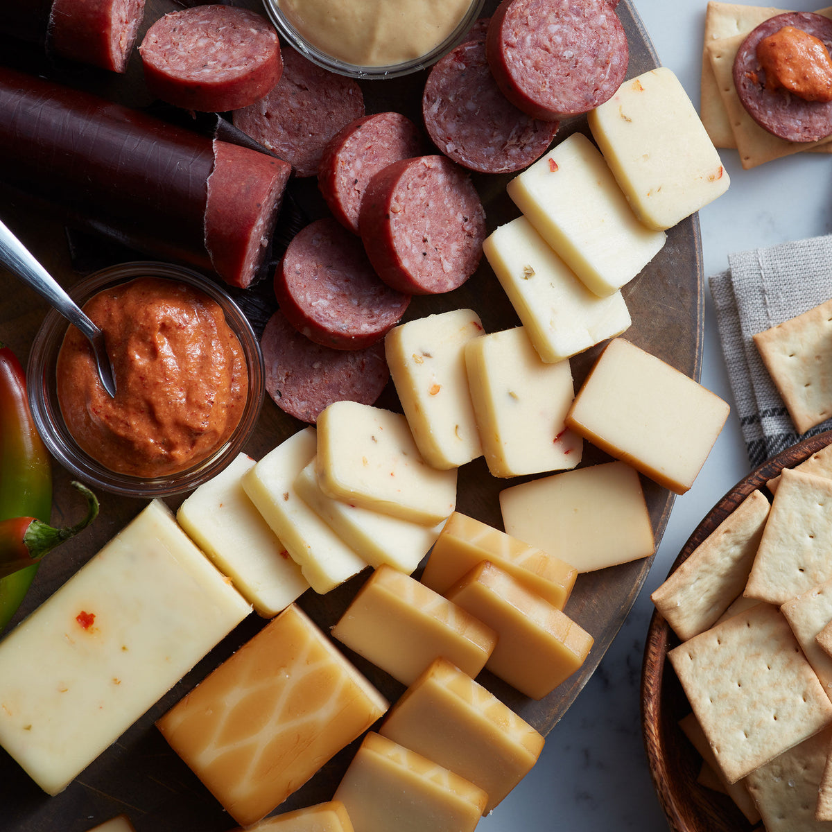 Jalapeño Cheddar Blend | Hickory Farms