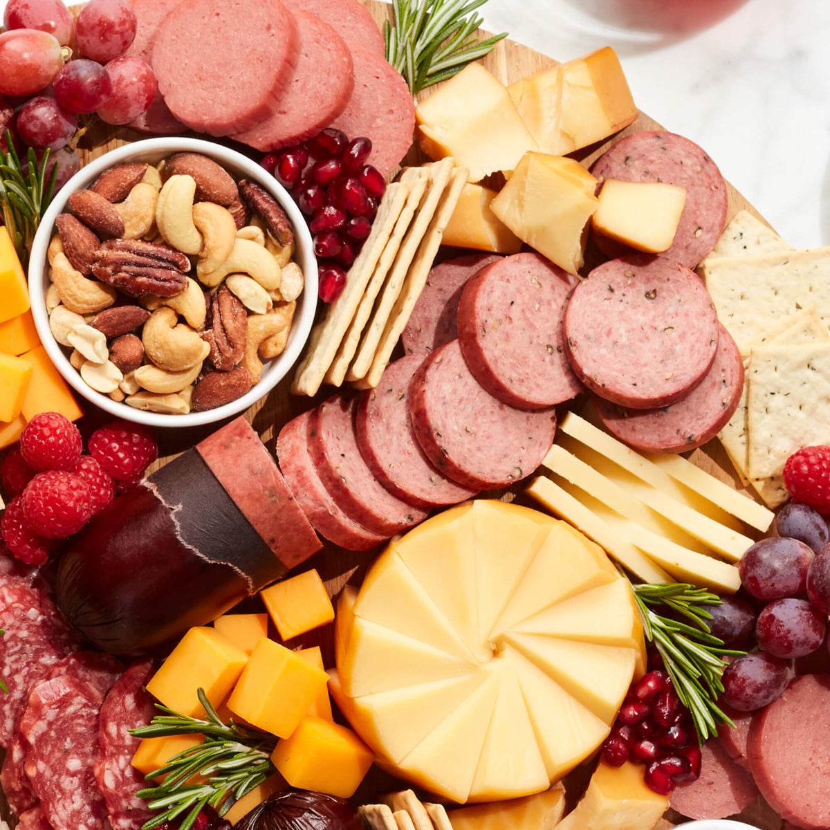 Cracked Pepper Summer Sausage | Hickory Farms