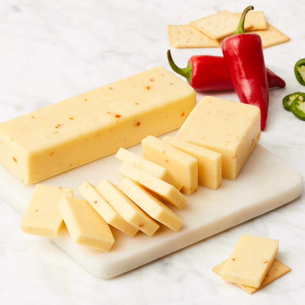 Jalapeño Cheddar Blend | Hickory Farms