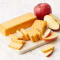 Smoked Cheddar Blend | Hickory Farms